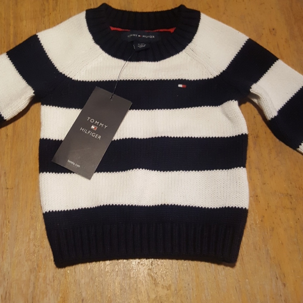 Tommy Hilfiger boy's sweater